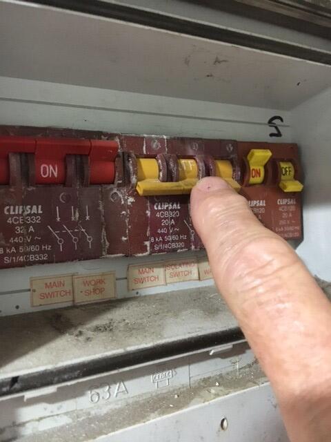 How to Turn Hot Water System On & Off | Australian Hot Water