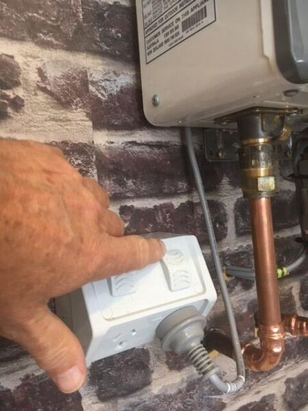 How to Turn Hot Water System On & Off | Australian Hot Water